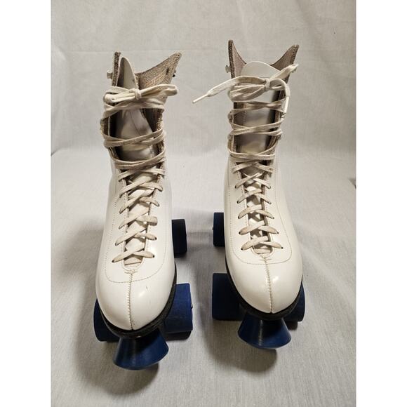 Vtg Pacer Crown White Leather Roller Skates Women's Size 6 - Great Condition - Picture 2 of 13